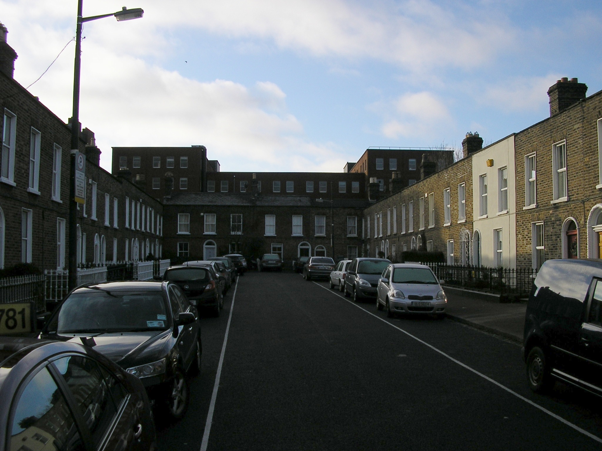 Albert Place East